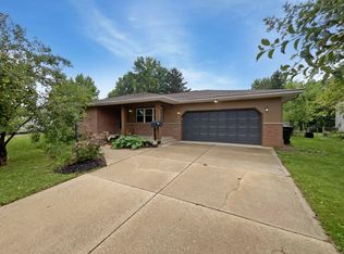 5024 Shadycrest Rd, Columbus, OH 43229