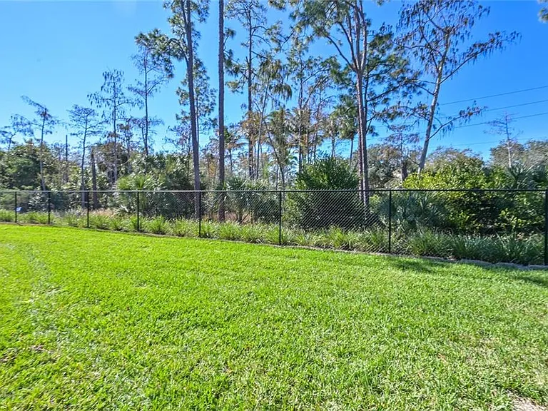 7611 Morgan Way — Photo 21