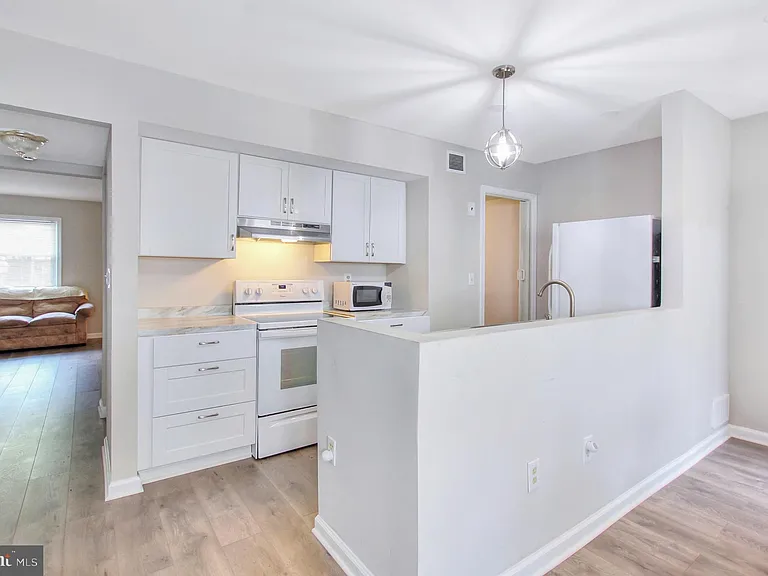 9919 Boise Rd — Photo 15