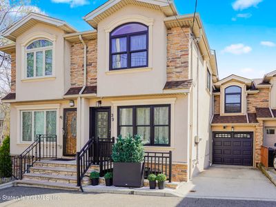 39 Plumtree Ln, Staten Island, NY, 10309