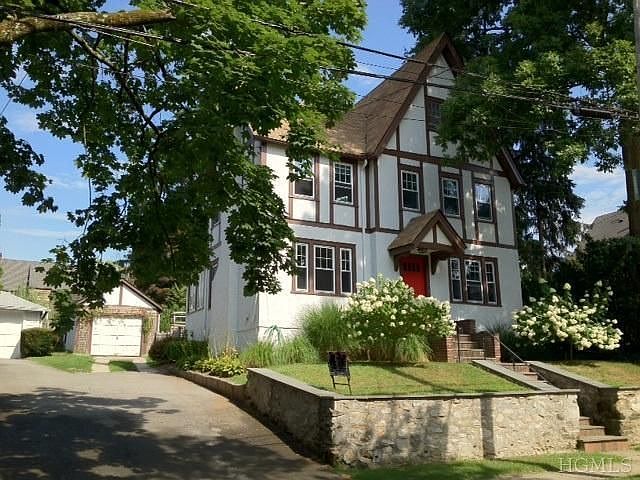 1st image of 22 Chittenden Ave
