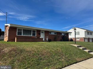 44 Mumma Ave, Hanover, PA 17331