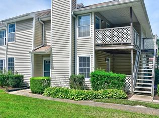 4152 Thalia Station Cir, Virginia Beach, VA 23452