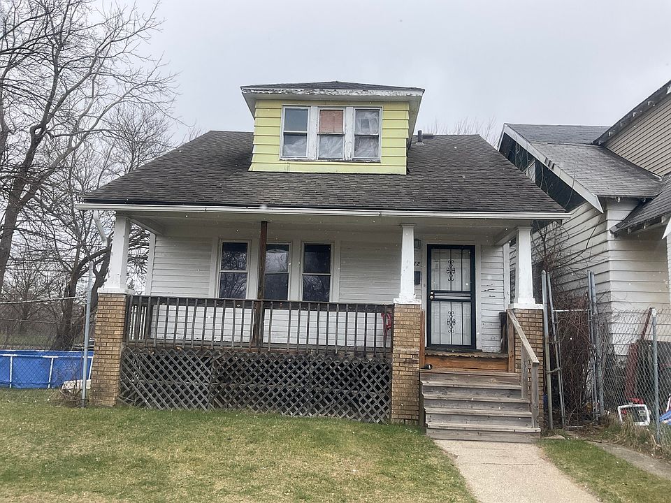 1st image of 19612 Omira St