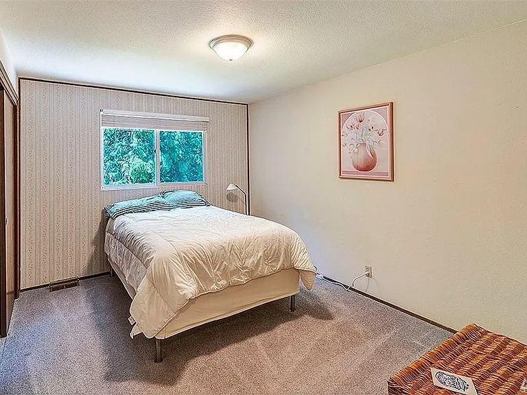 3108 244th Ave NE — Photo 16