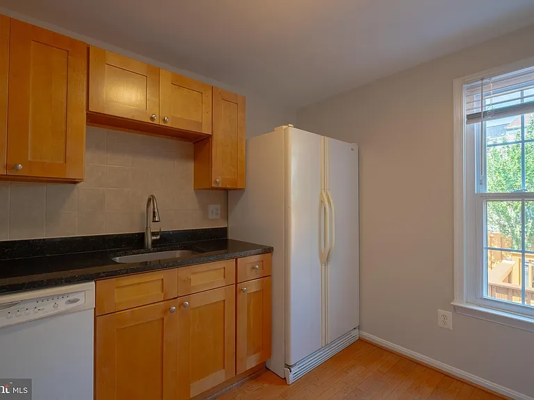 10611 Prairie Landing Ter — Photo 13