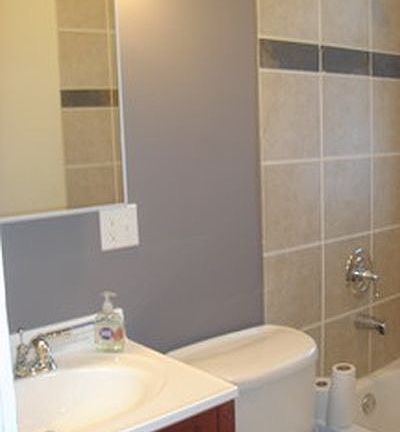 5th image of 4665 N Manor Ave #2S