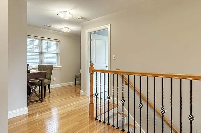 11910 Crystal Dr — Photo 26