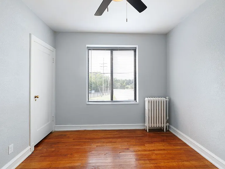 5335 Lucas And Hunt Rd — Photo 8
