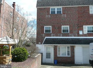 119 Ridgefield Rd, Philadelphia, PA 19154