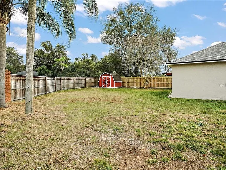 1740 Stefan Cole Ln #1 — Photo 11