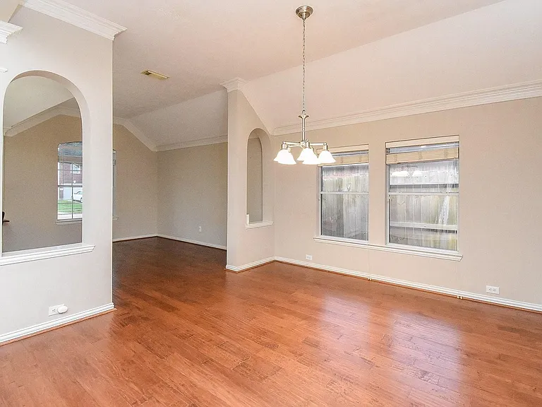 28026 Rusty Hawthorne Dr — Photo 6