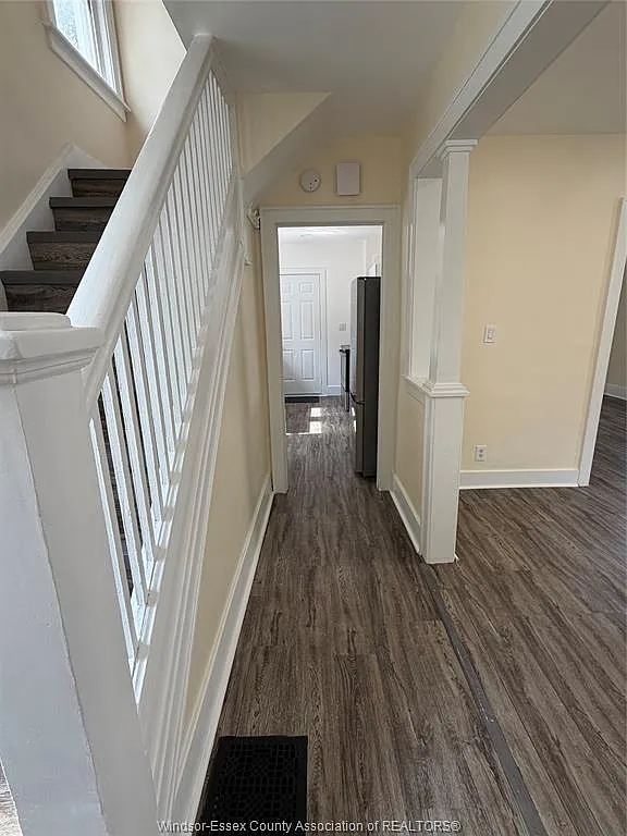 5 bed, $2,300 — Photo 3