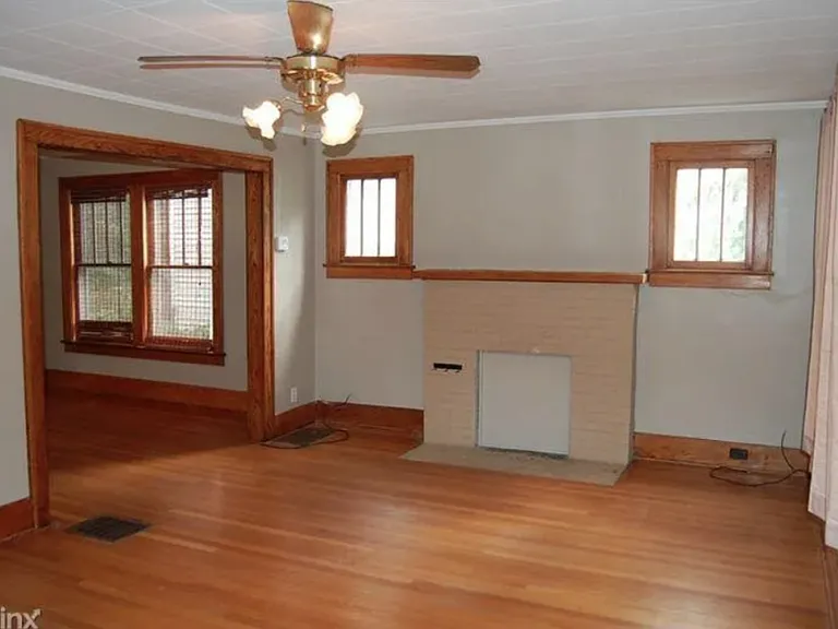 825 Sylvan Ave #825SYL — Photo 5