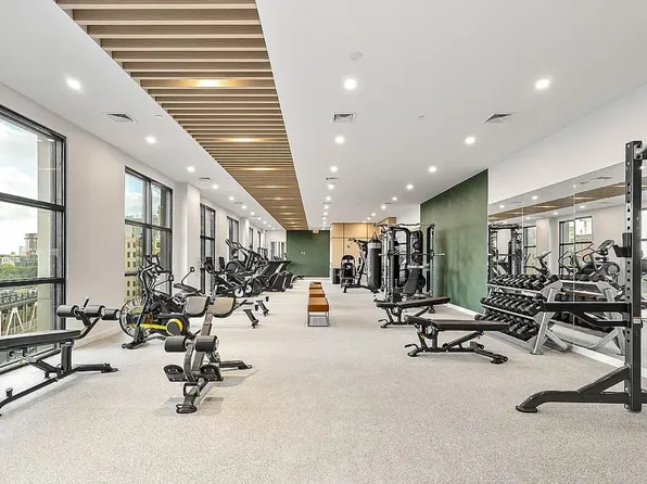 69 Adams Street image 16 of 22