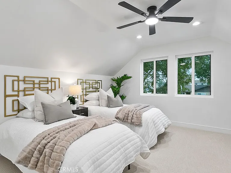 6091 Navajo Rd — Photo 19
