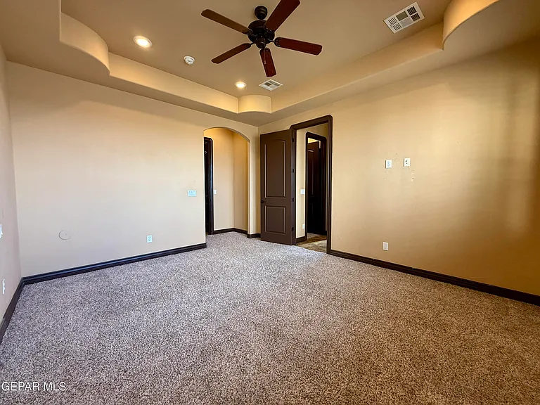 7331 Brays Landing Dr — Photo 18