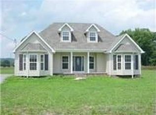 405 Daytona Dr, Cornersville, TN 37047