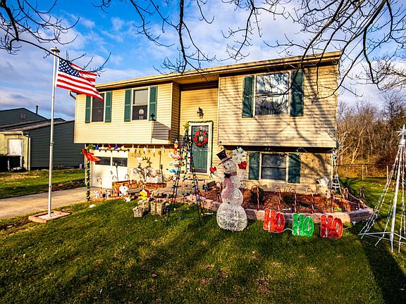 3rd image of 3012 Overdale Dr