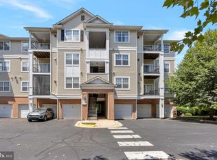 19608 Galway Bay Cir APT 303, Germantown, MD 20874