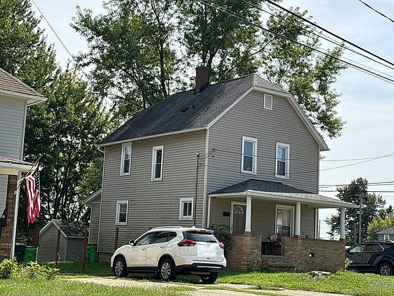 3rd image of 22 N State St