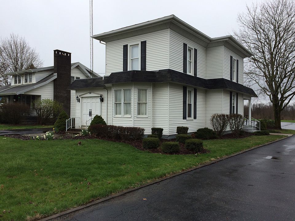 1st image of 73 W Walnut St