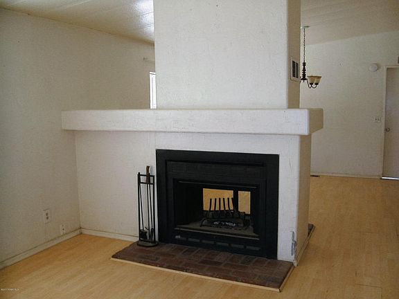 5th image of 7900 E Yucca Dr
