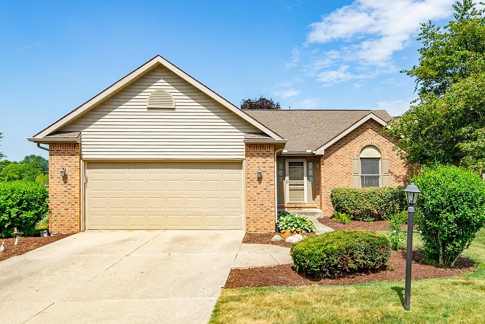 6309 Cedar Ct photo 1