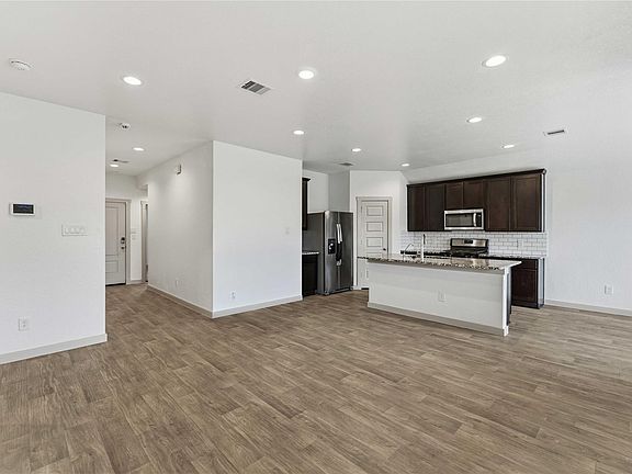 4th image of 8127 Molasses Way