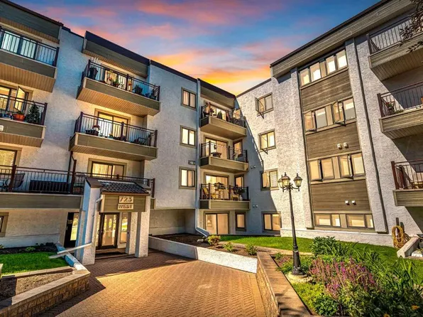 723 N 57th Ave SW #428, Calgary, AB T2V 4Z3