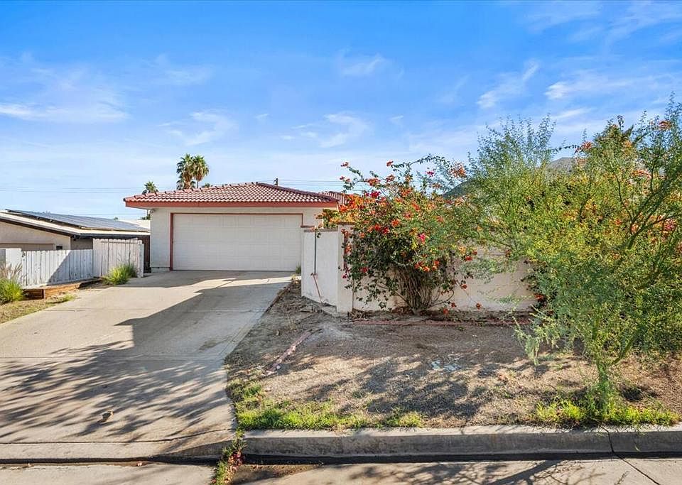 1st image of 54180 Avenida Cortez