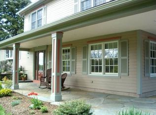 30 Bridge St, Hatfield, MA 01038