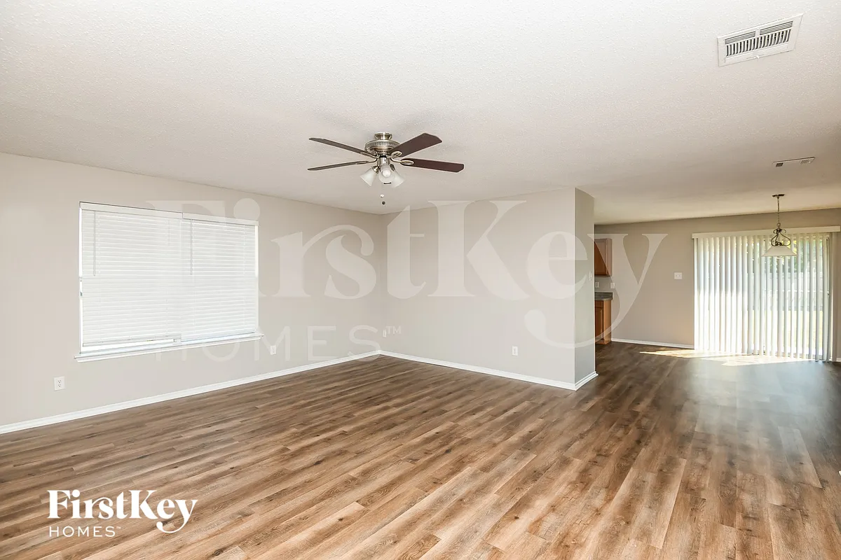 Building Photo - 920 Dove Meadows Dr
