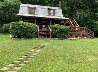 1908 Long Hollow Rd, Masontown, WV 26542