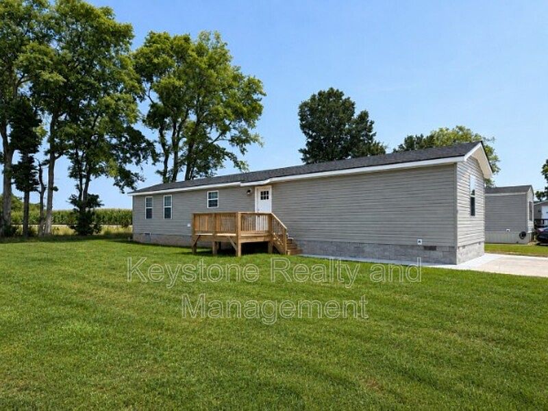 1st image of 161 Mace Ln #20