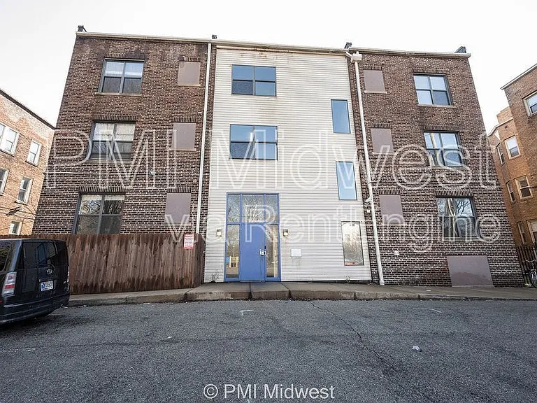 3736 N Meridian St — Photo 24