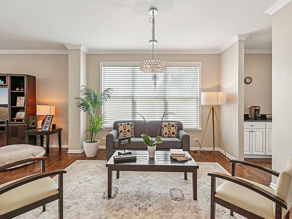 4th image of 1616 S Falcon Dr
