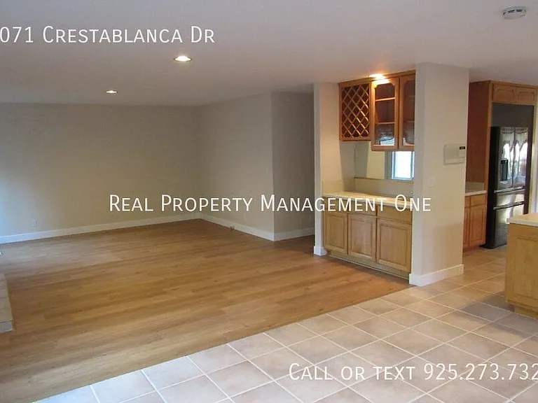 3071 Crestablanca Dr — Photo 19