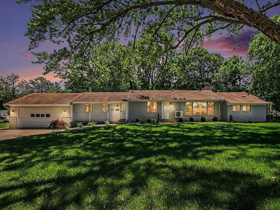 1st image of 3990 S Big Spring Dr SW