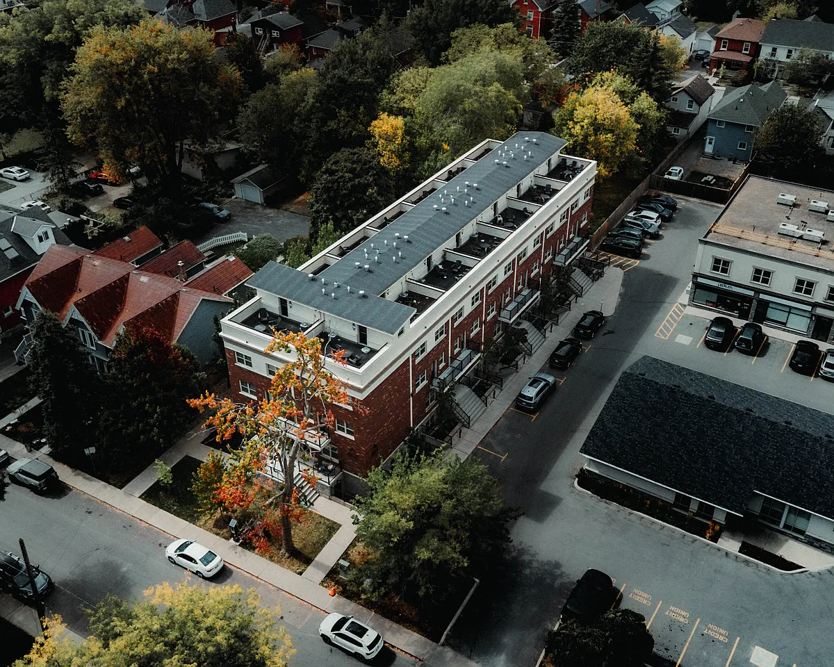 Building Photo - 464 Frontenac St #16
