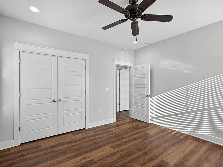 2805 Raintree Dr — Photo 13