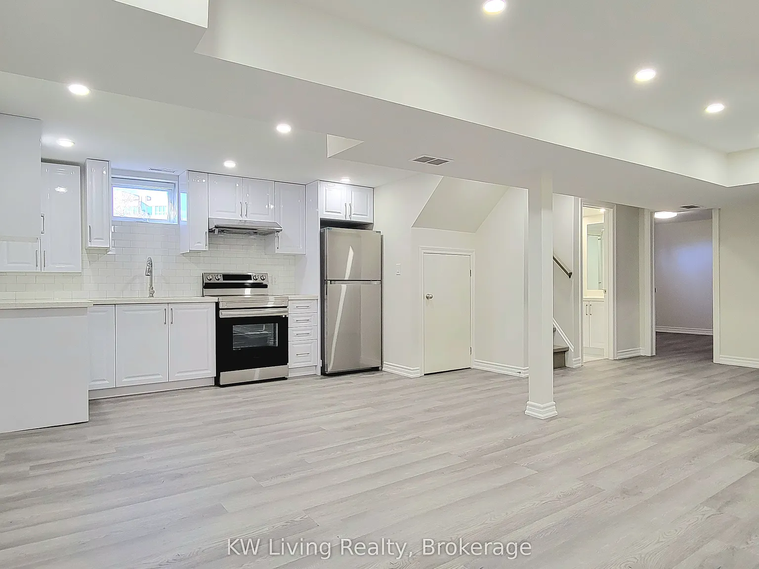 2 bed, $2,000 — Photo 3