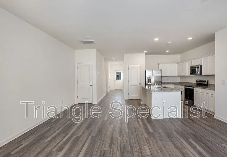 1876 Knights Crest Way — Photo 12