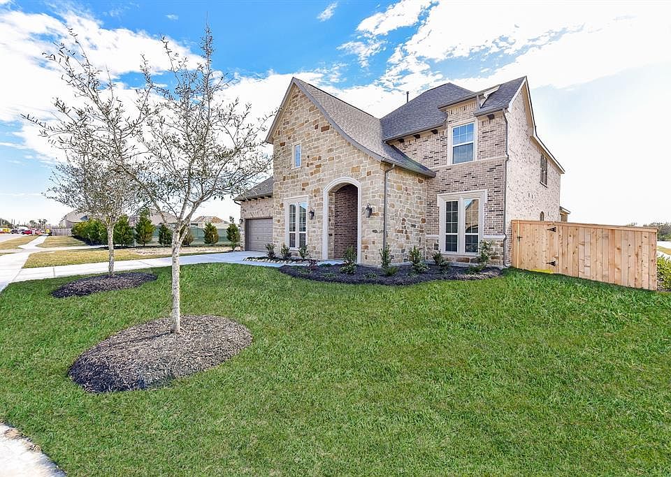1st image of 3304 Flagstone Dr