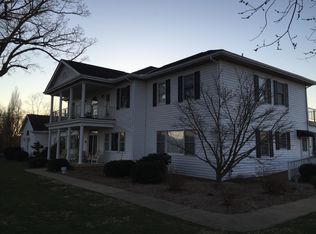 125 Berry Farm Rd, Staunton, VA 24401