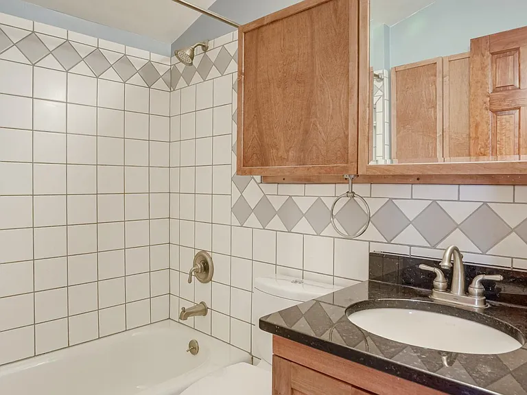 4107 Byrd Ct — Photo 33