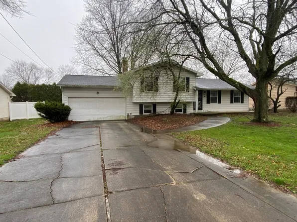 1981 Penny Ln, Youngstown, OH 44515