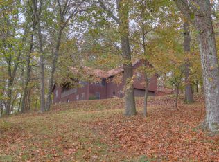 3053 Old 60 Dr, Seneca, MO 64865