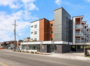 7098 Wallace Dr #204, Central Saanich, BC
