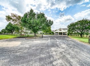 1504 Williams Ln, Madisonville, TX 77864